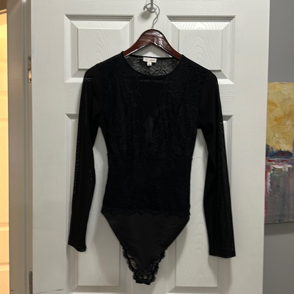 Gentle fawn black lace bodysuit size small - Picture 1 of 4